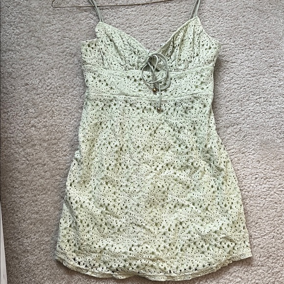 Selfie Leslie Pale Green Lace Mini Dress with Tie Detail - Picture 3 of 5